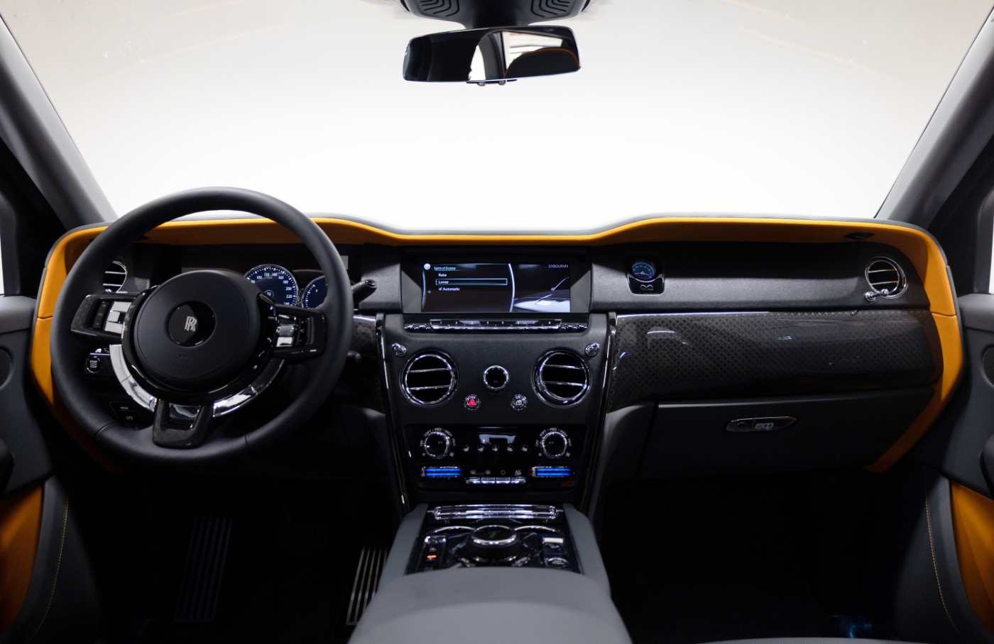 Rolls-Royce Cullinan Black Badge gallery image 3
