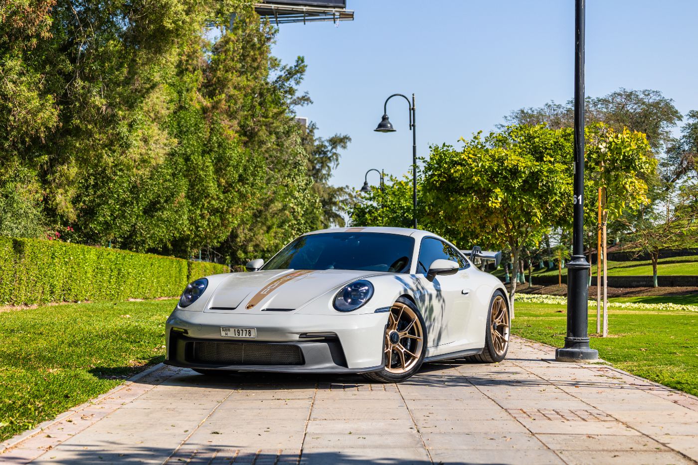 Porsche 911 992 GT3 luxury car rental in Dubai