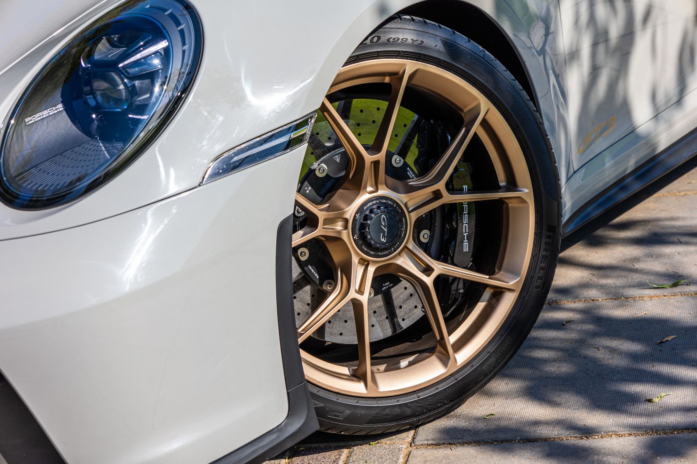 Porsche 911 992 GT3 gallery image 5