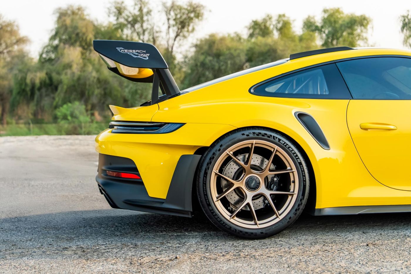 Porsche 911 992 GT3 RS gallery image 4