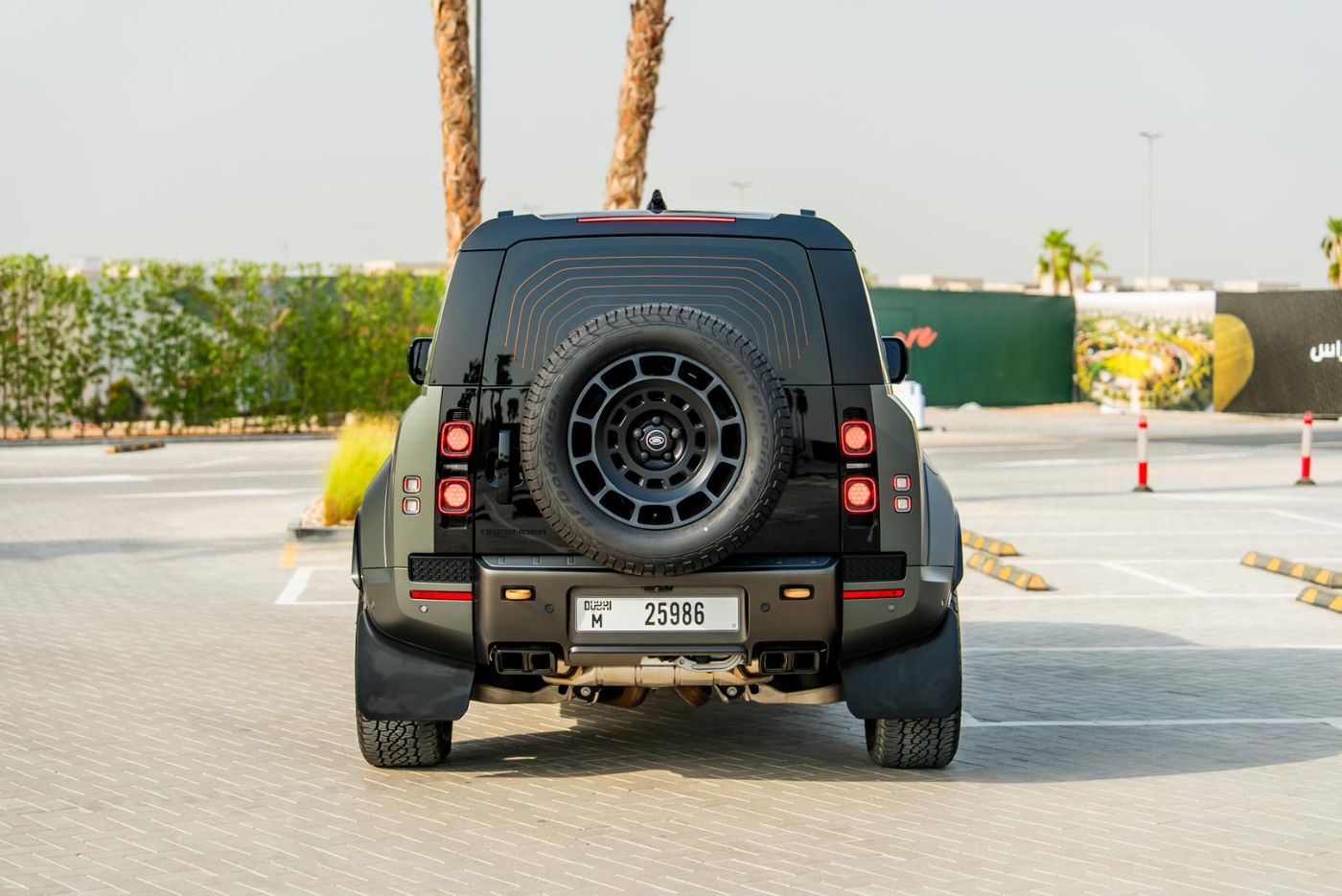 Land Rover Defender Octa V8 gallery image 9