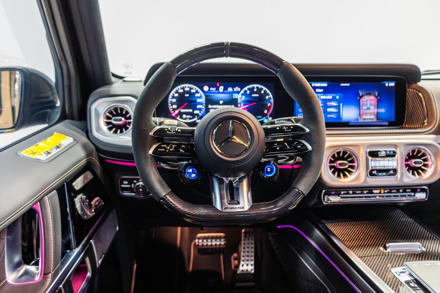 Mercedes Benz G63 AMG gallery image 1