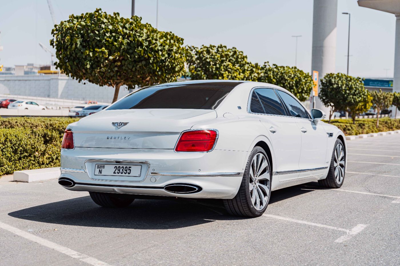 Bentley Flying Spur gallery image 4