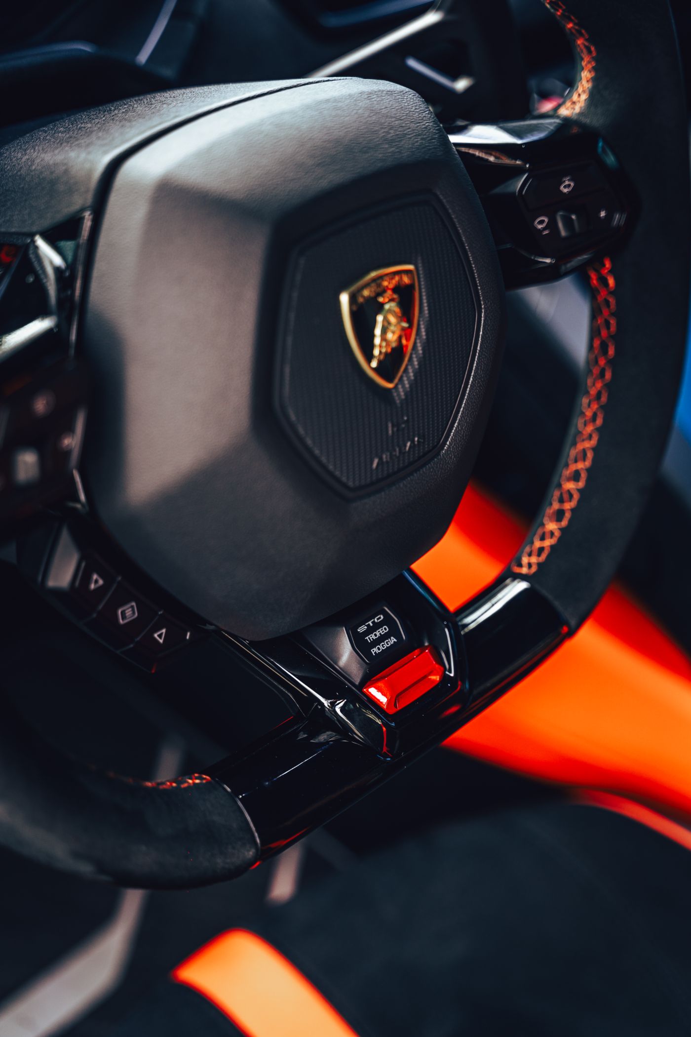 Lamborghini Huracan STO gallery image 3