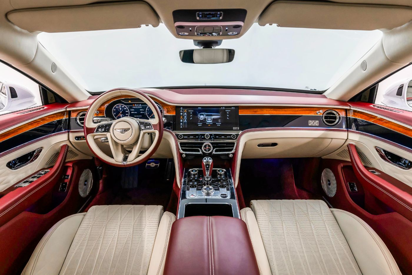 Bentley Flying Spur gallery image 1