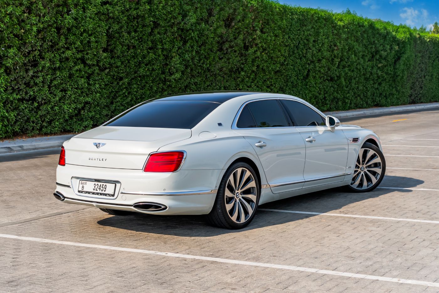Bentley Flying Spur gallery image 4