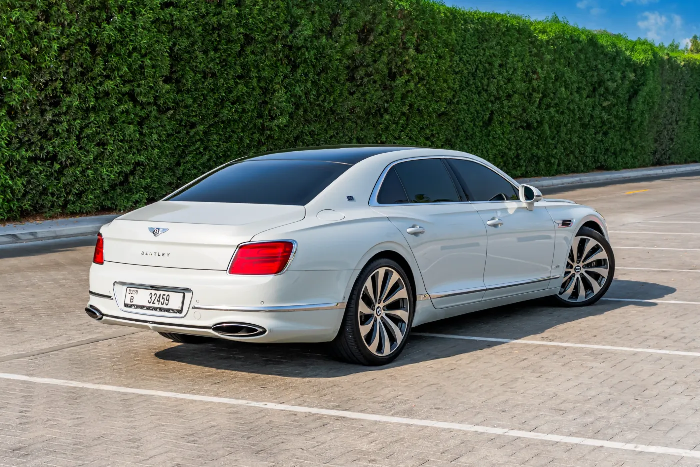 Bentley Flying Spur 2020 - Image 6