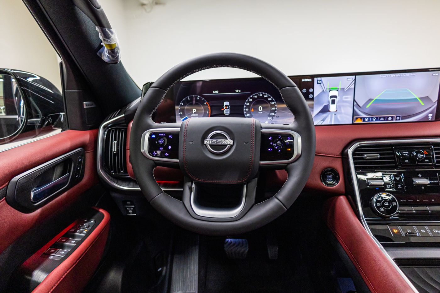 Nissan Patrol LE Platinum gallery image 1