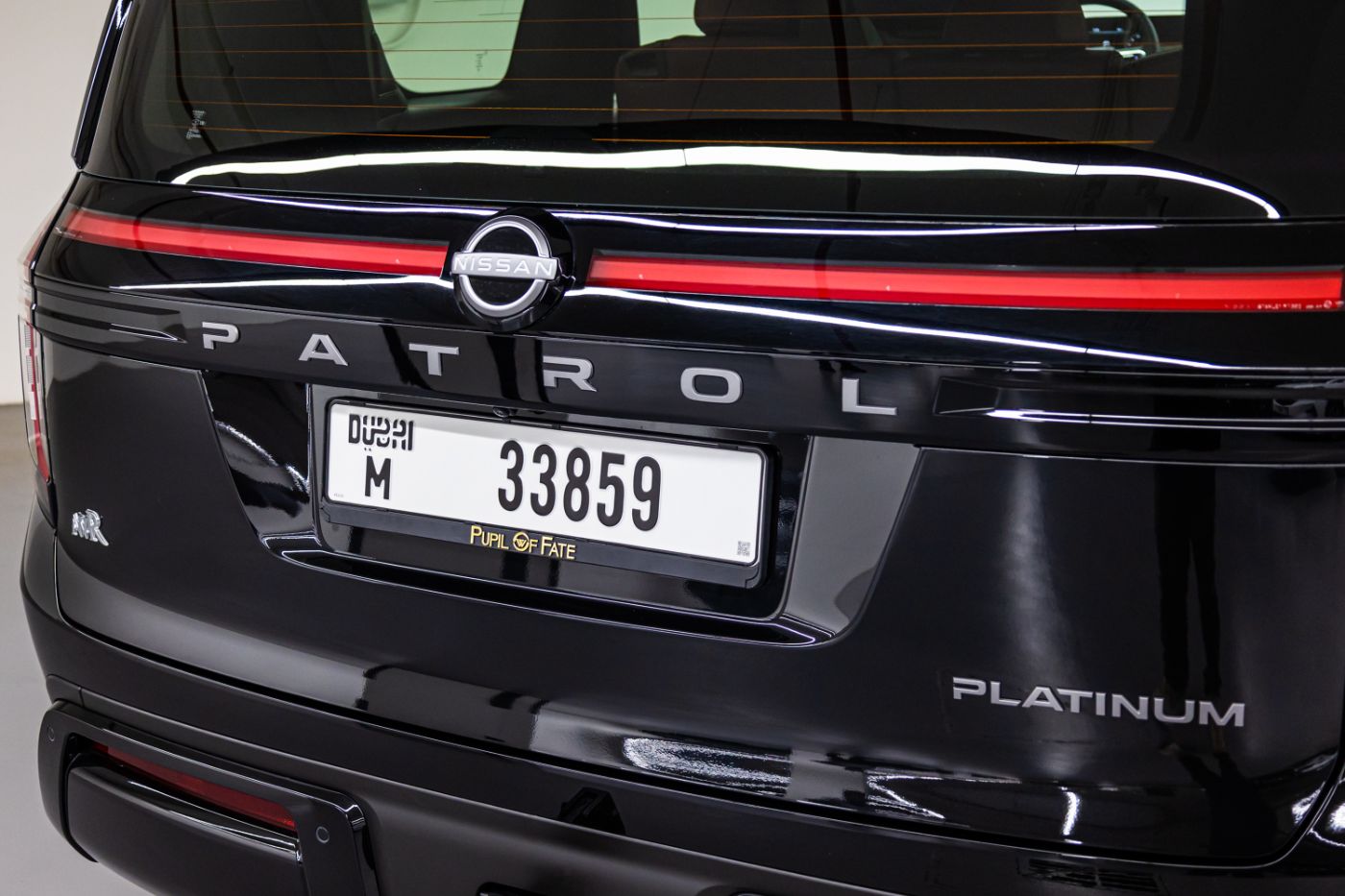 Nissan Patrol LE Platinum gallery image 5
