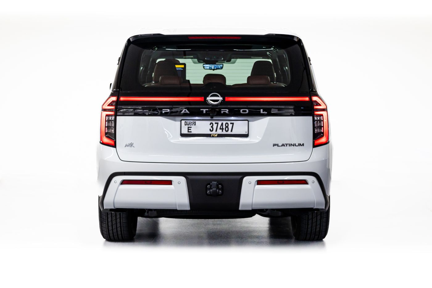 Nissan Patrol LE Platinum gallery image 4