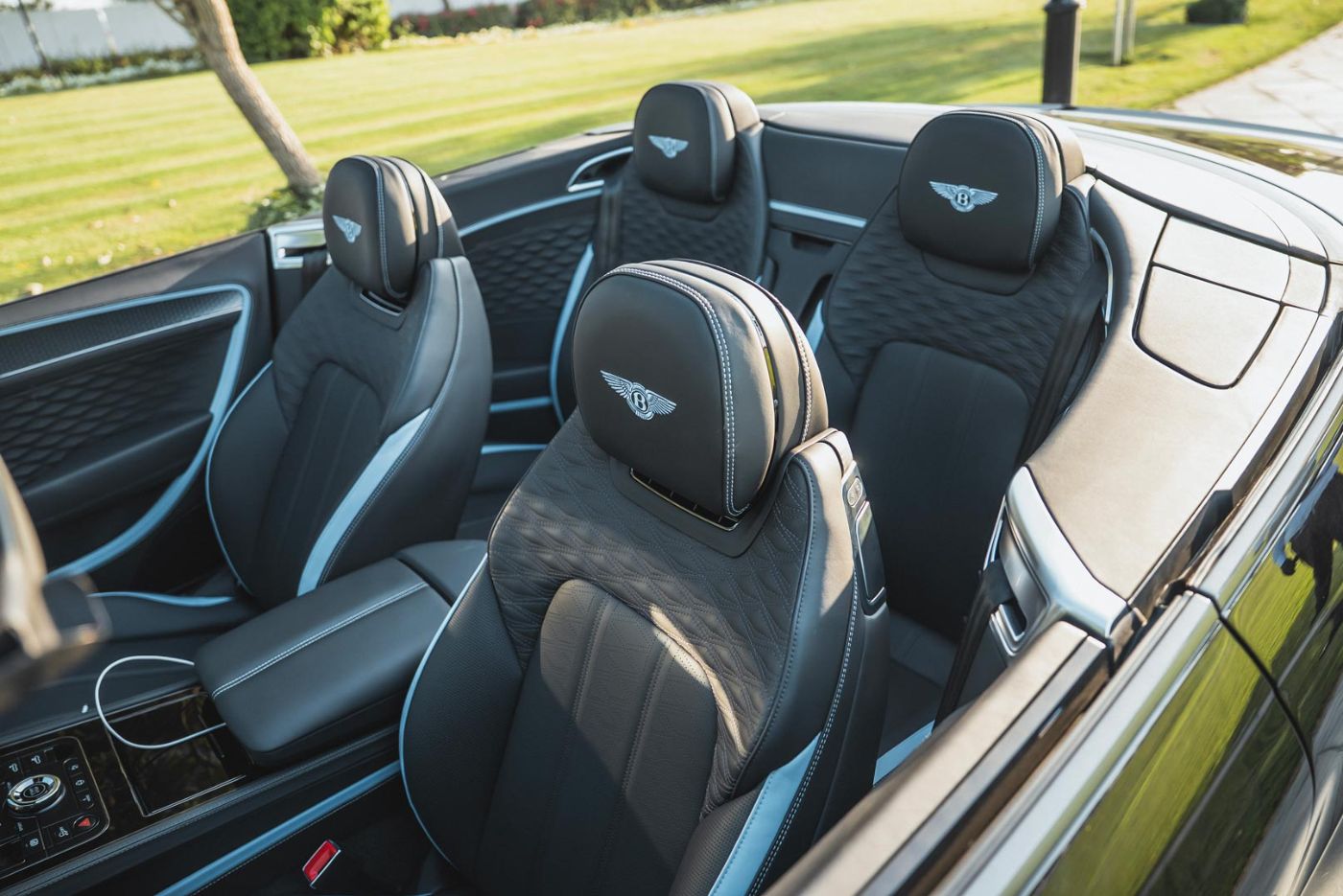 Bentley Continental GTC gallery image 3