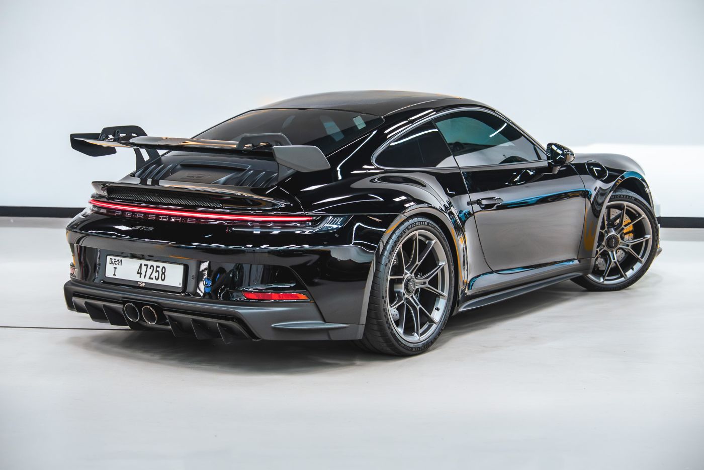 Porsche 911 992 GT3 gallery image 11