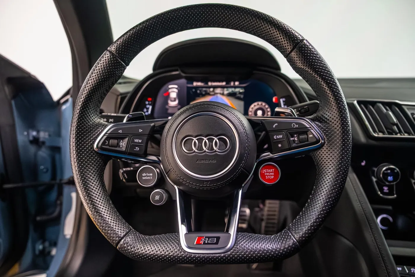 Audi R8 V10 — photo 4