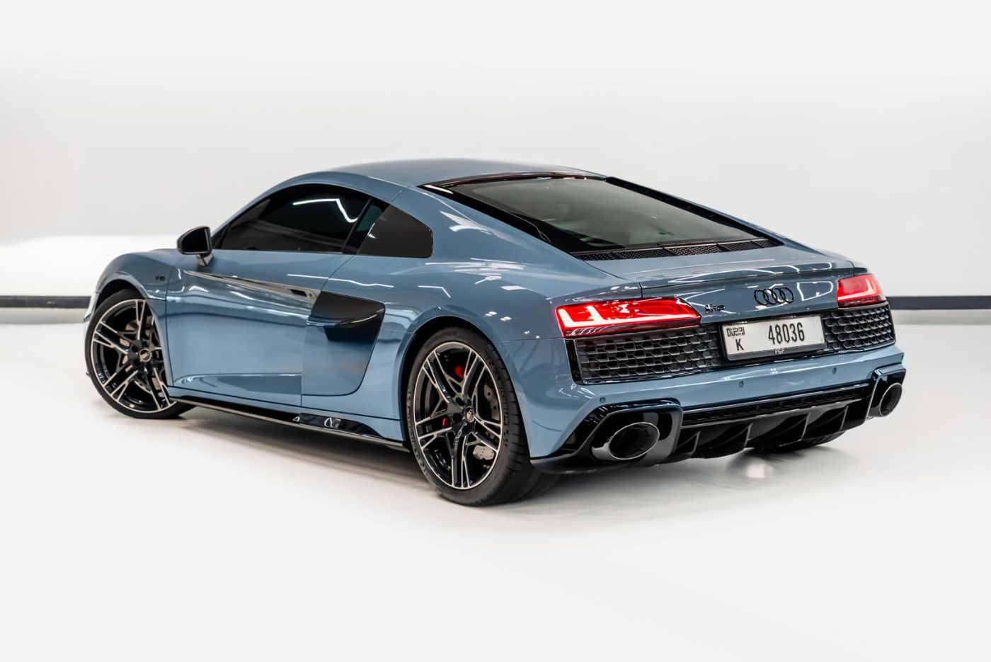 Audi R8 V10 gallery image 7
