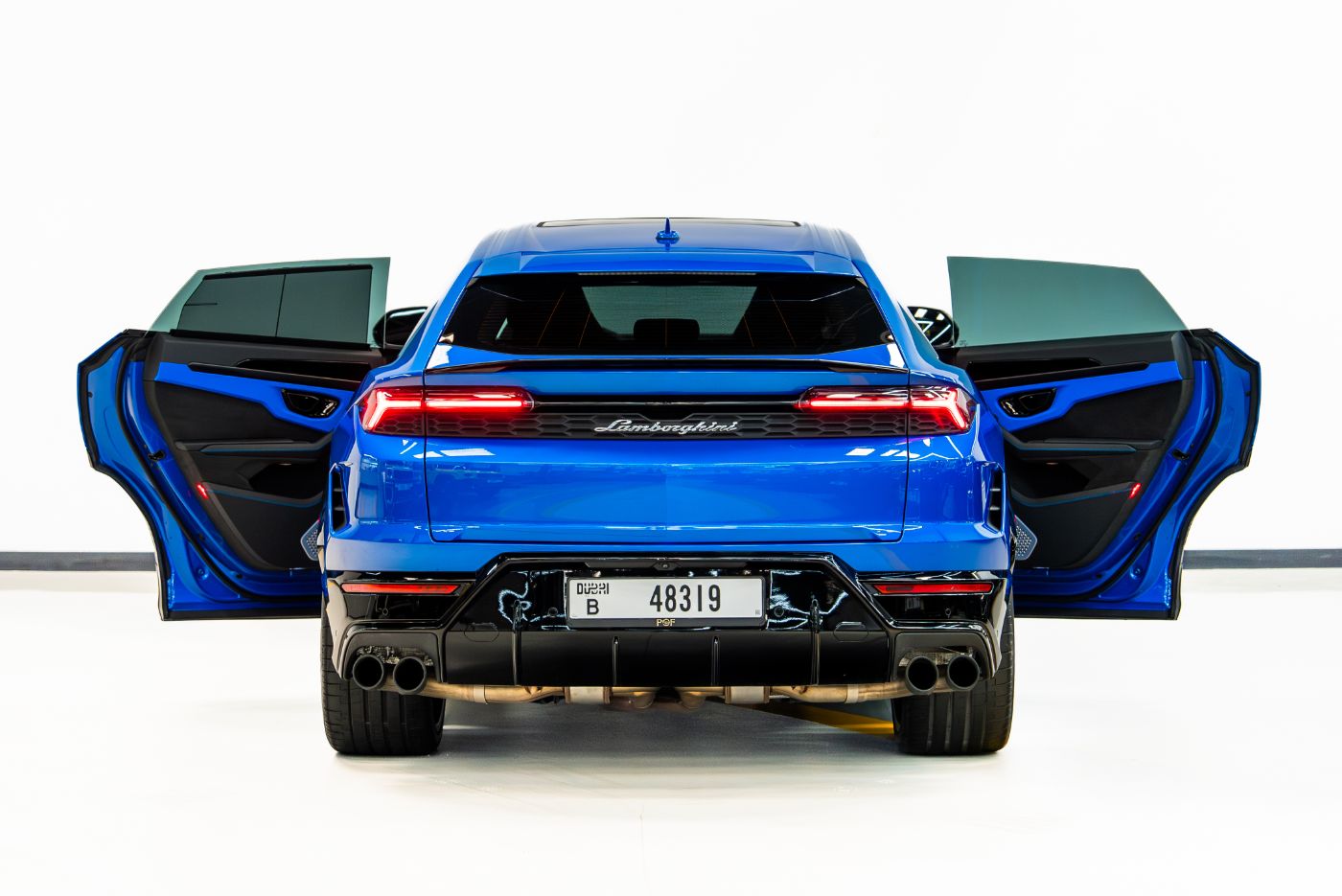 Lamborghini Urus SE gallery image 8