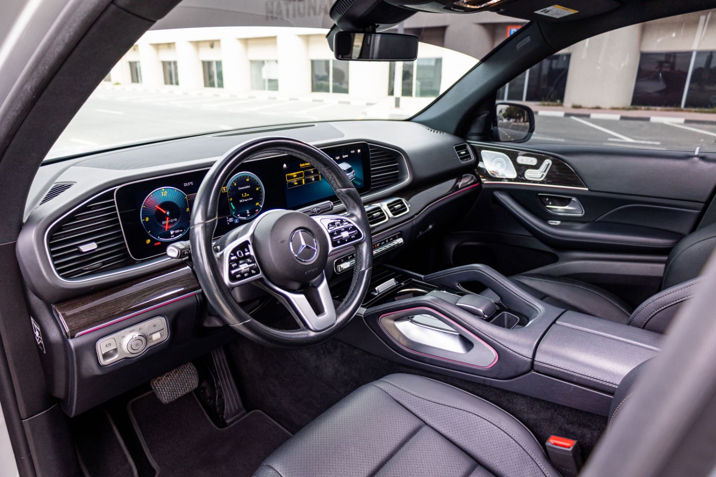 Mercedes Benz GLE 350D gallery image 3