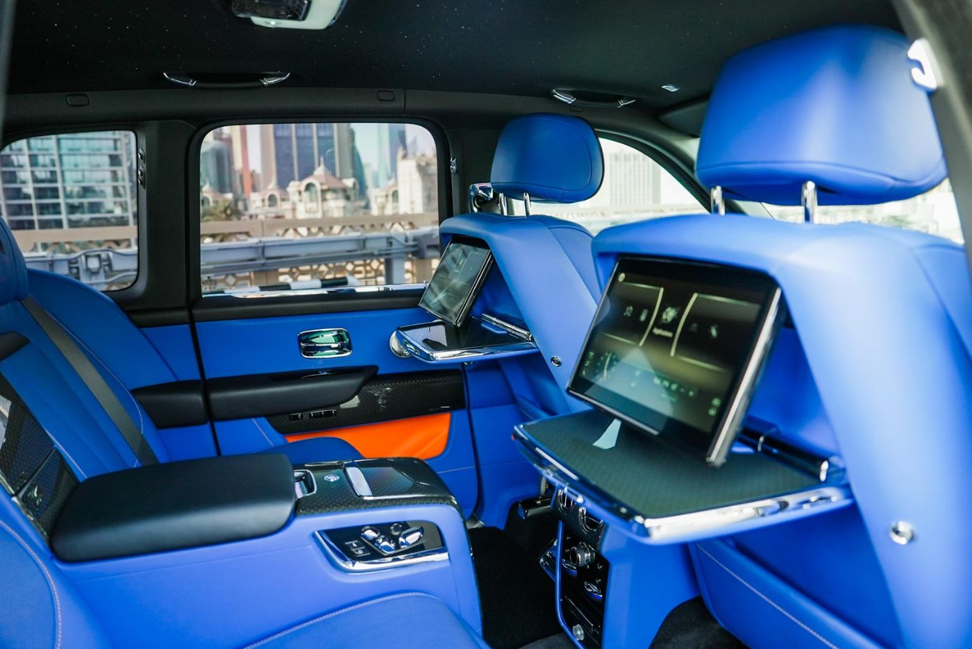 Rolls-Royce Cullinan Black Badge gallery image 3