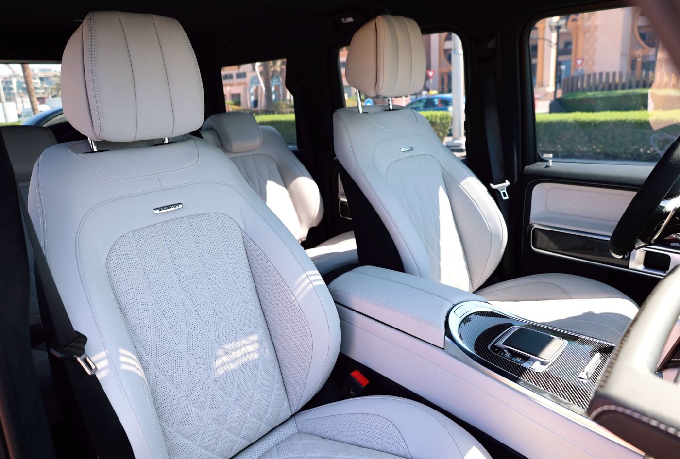 Mercedes Benz G63 AMG gallery image 2