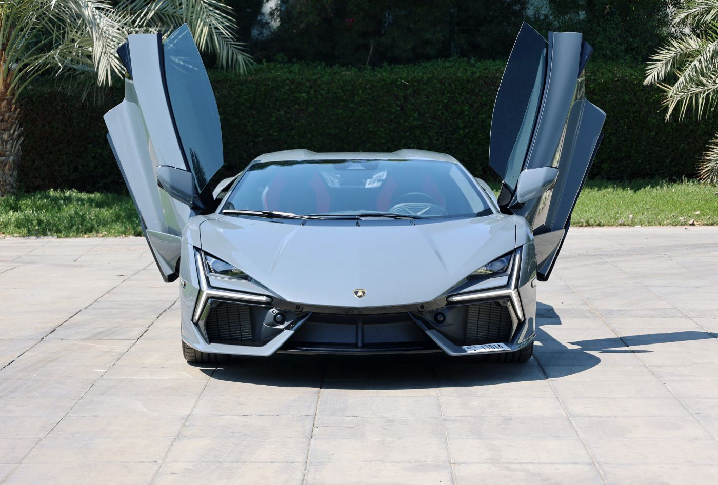 Lamborghini Revuelto gallery image 1