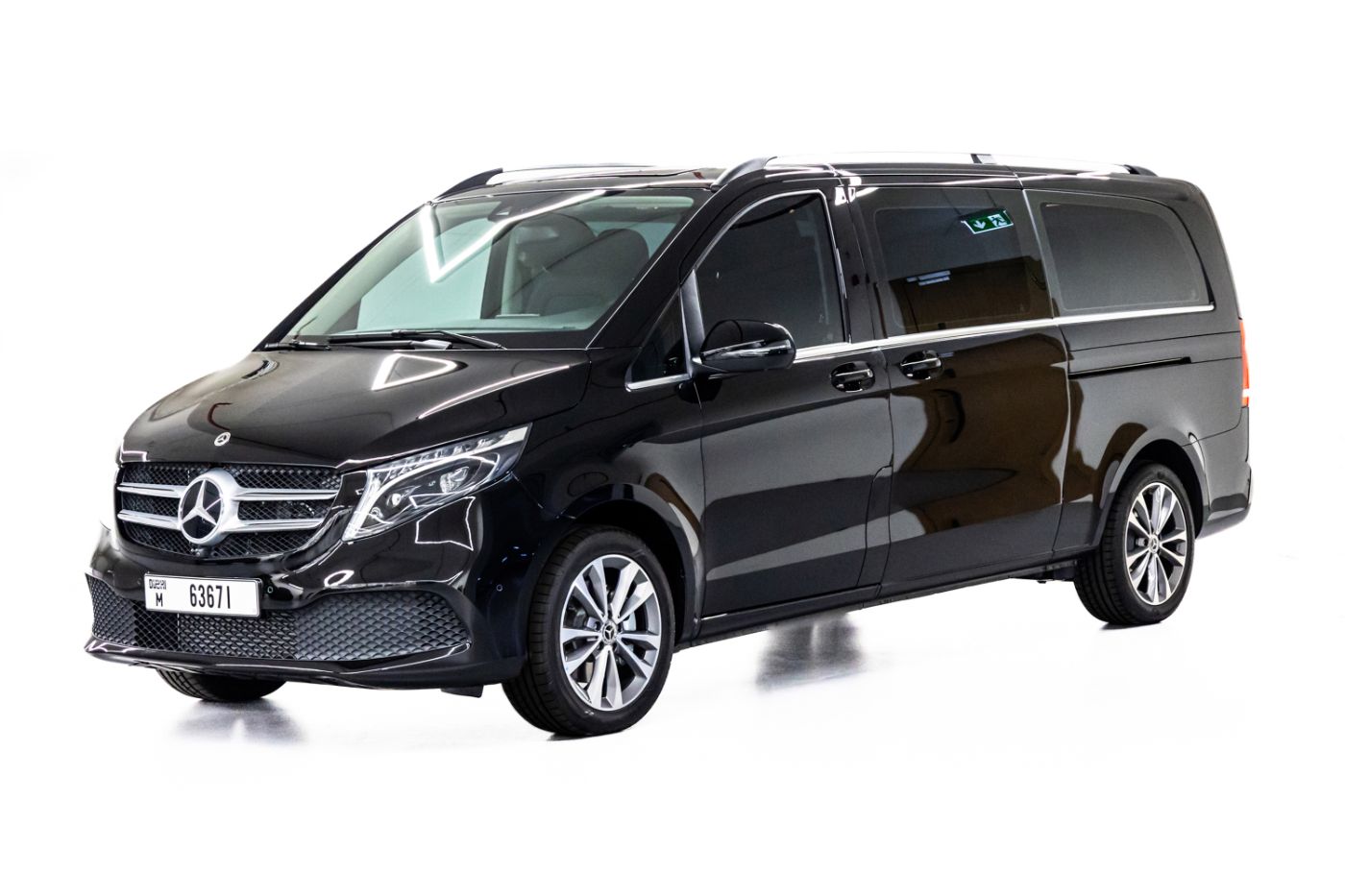 Mercedes Benz V250 luxury car rental in Dubai