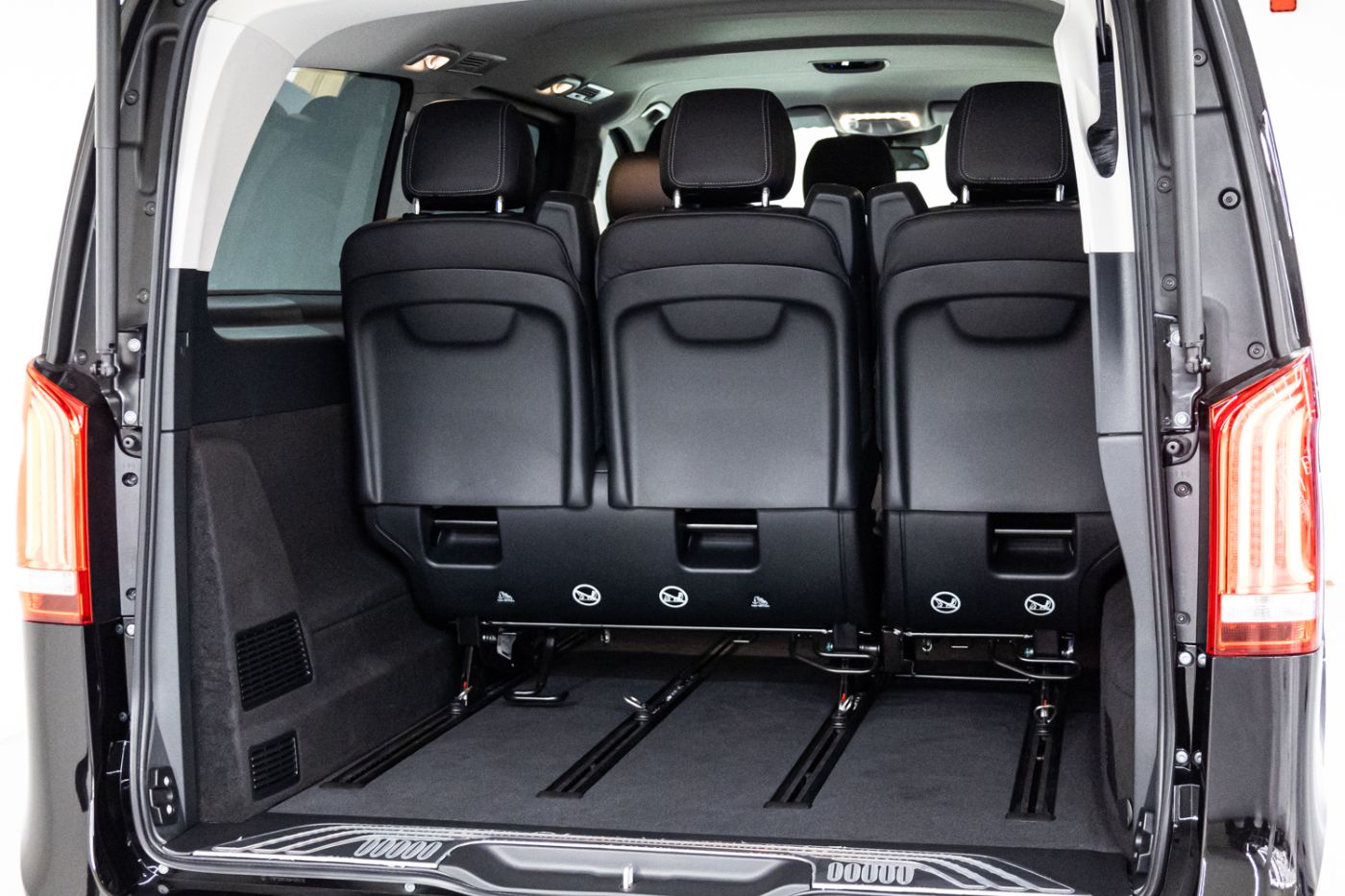 Mercedes Benz V250 gallery image 7
