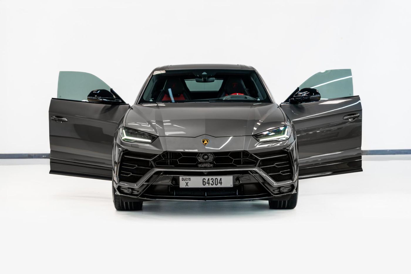 Lamborghini Urus gallery image 4