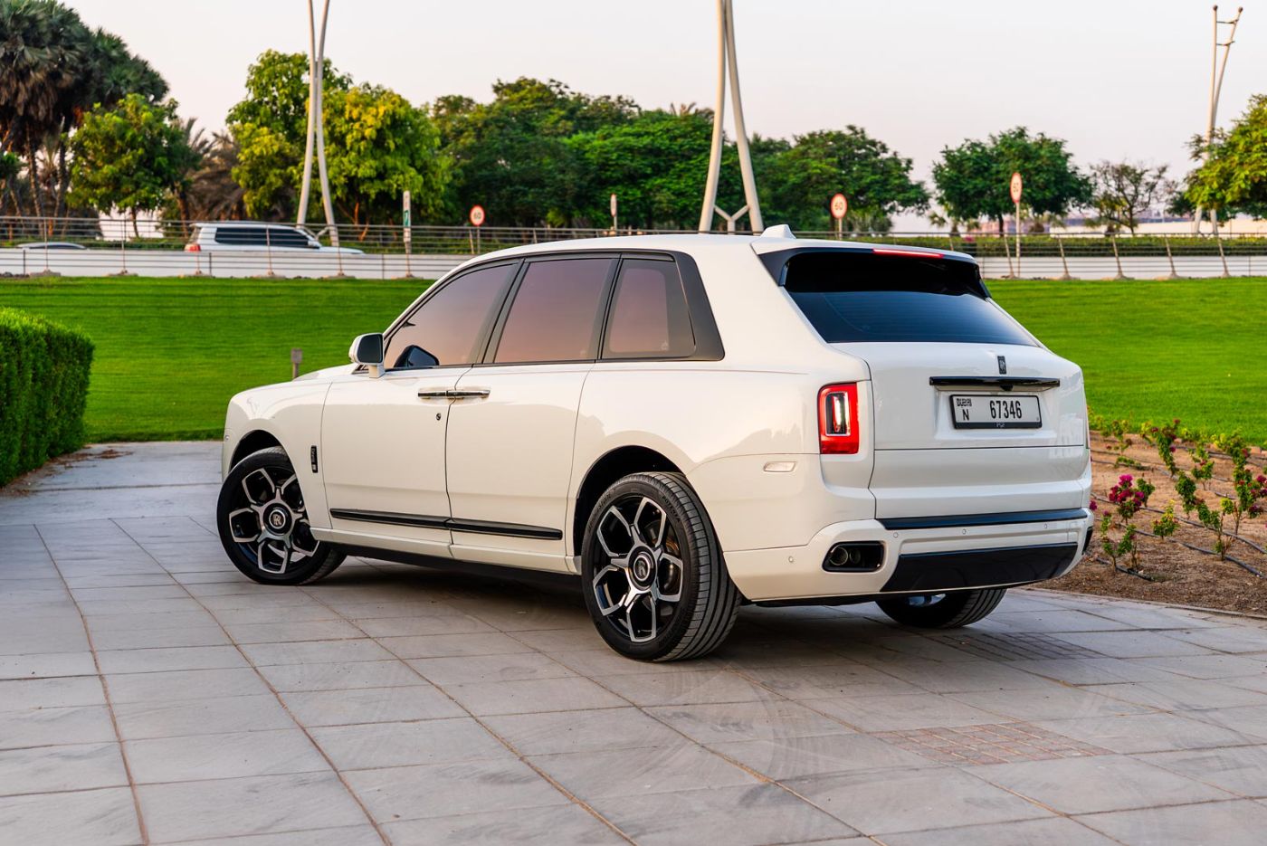 Rolls-Royce Cullinan Black Badge gallery image 3