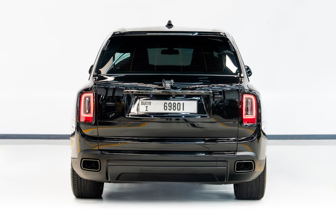 Rolls-Royce Cullinan Black Badge gallery image 3
