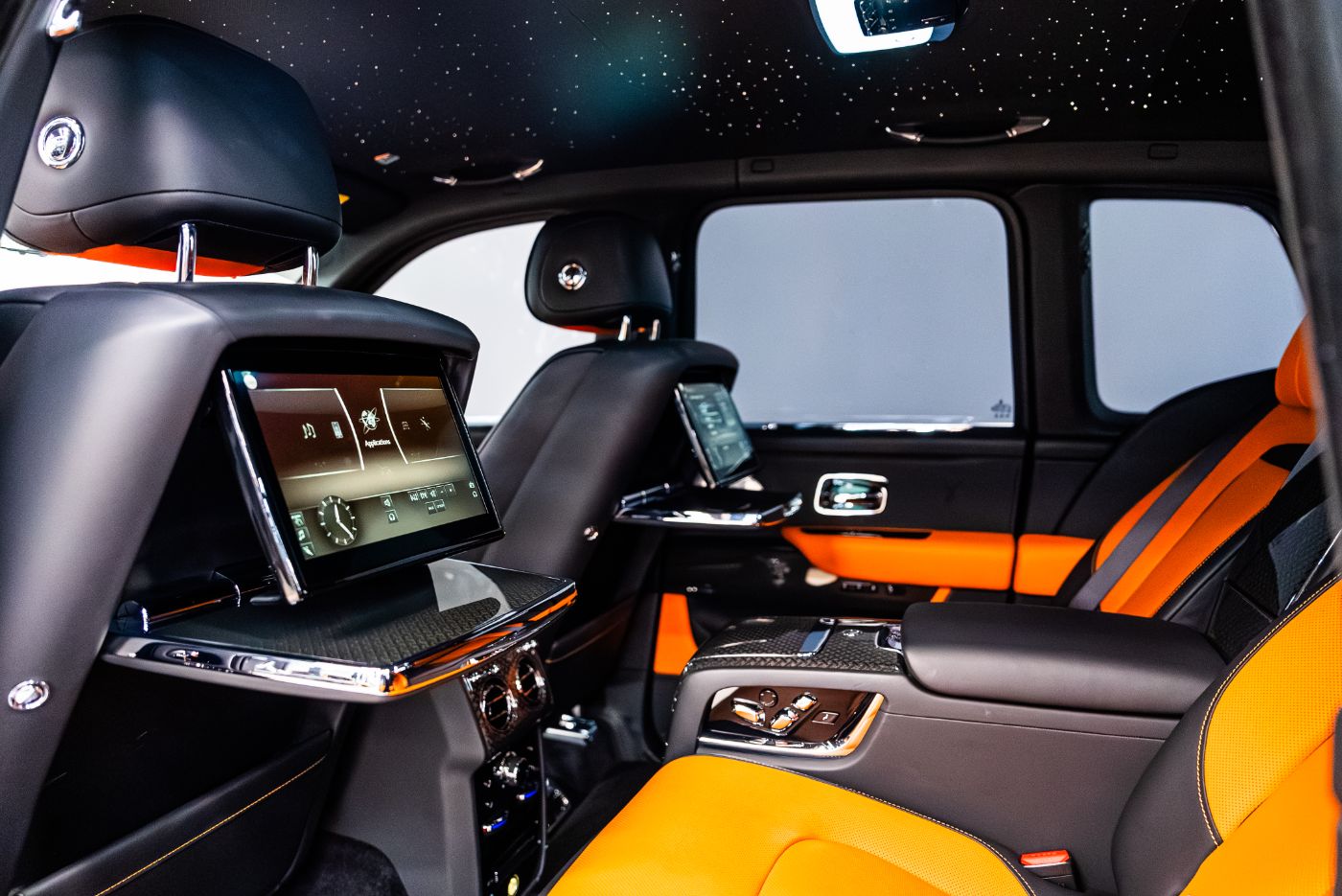 Rolls-Royce Cullinan Black Badge gallery image 4