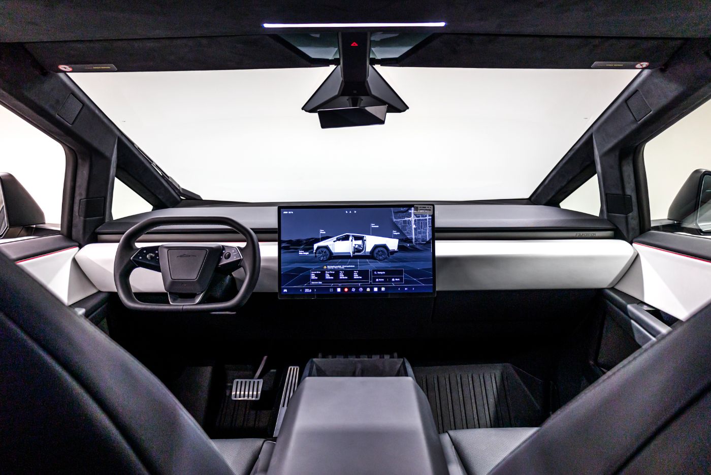 Tesla Cybertruck gallery image 2