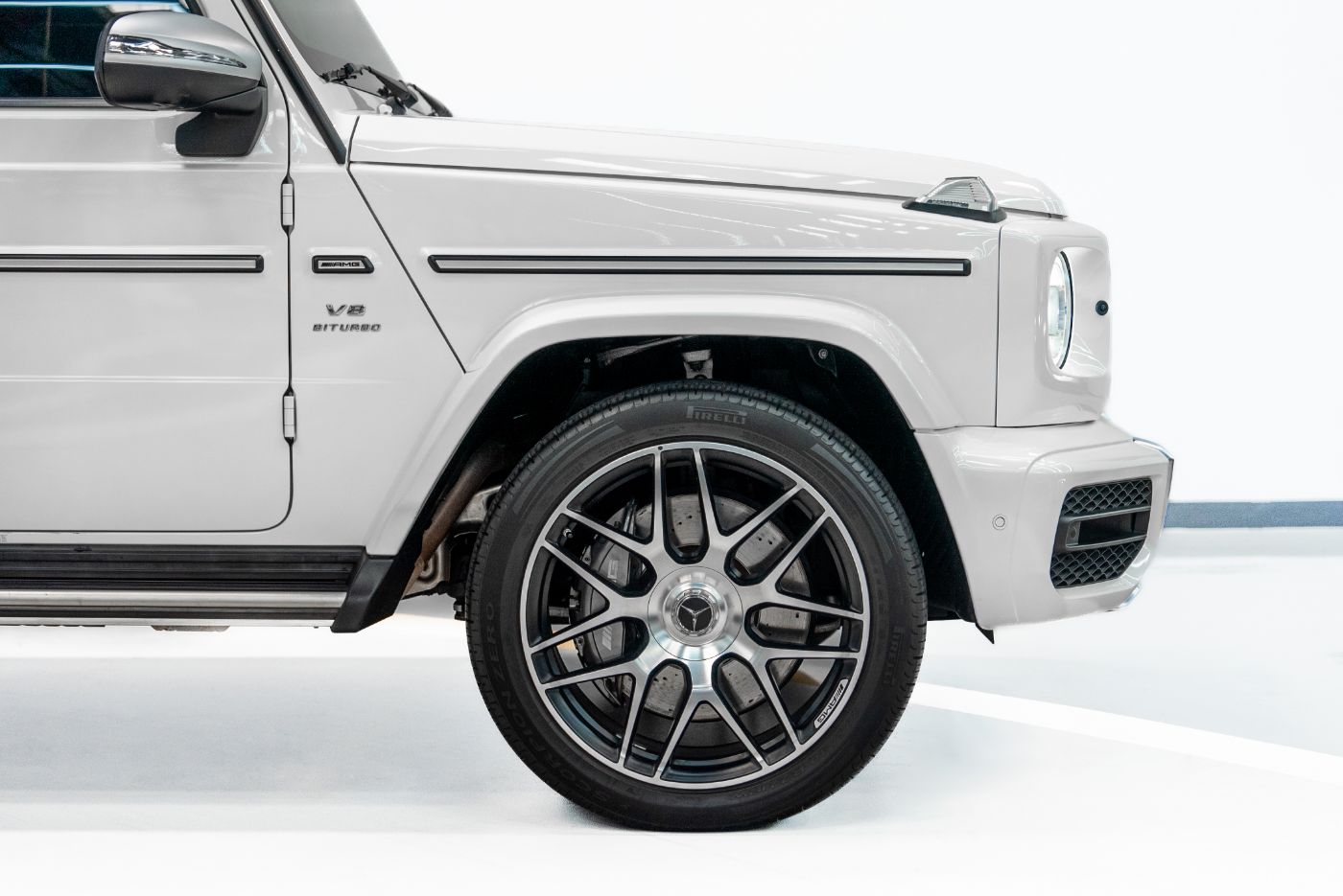 Mercedes Benz G63 AMG gallery image 3