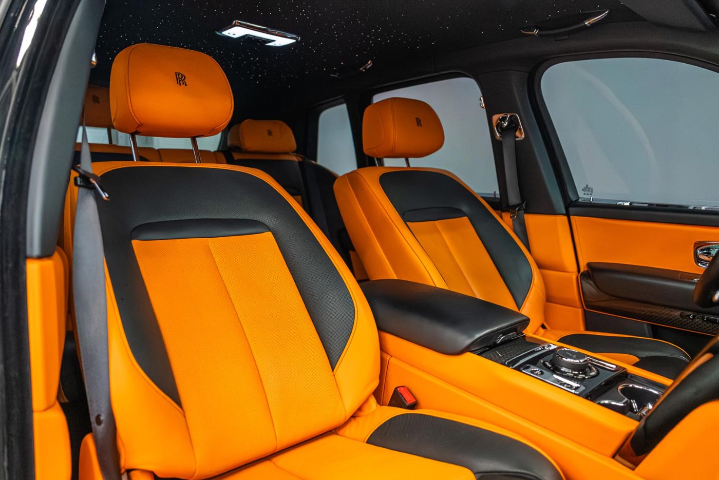 Rolls-Royce Cullinan Black Badge gallery image 2