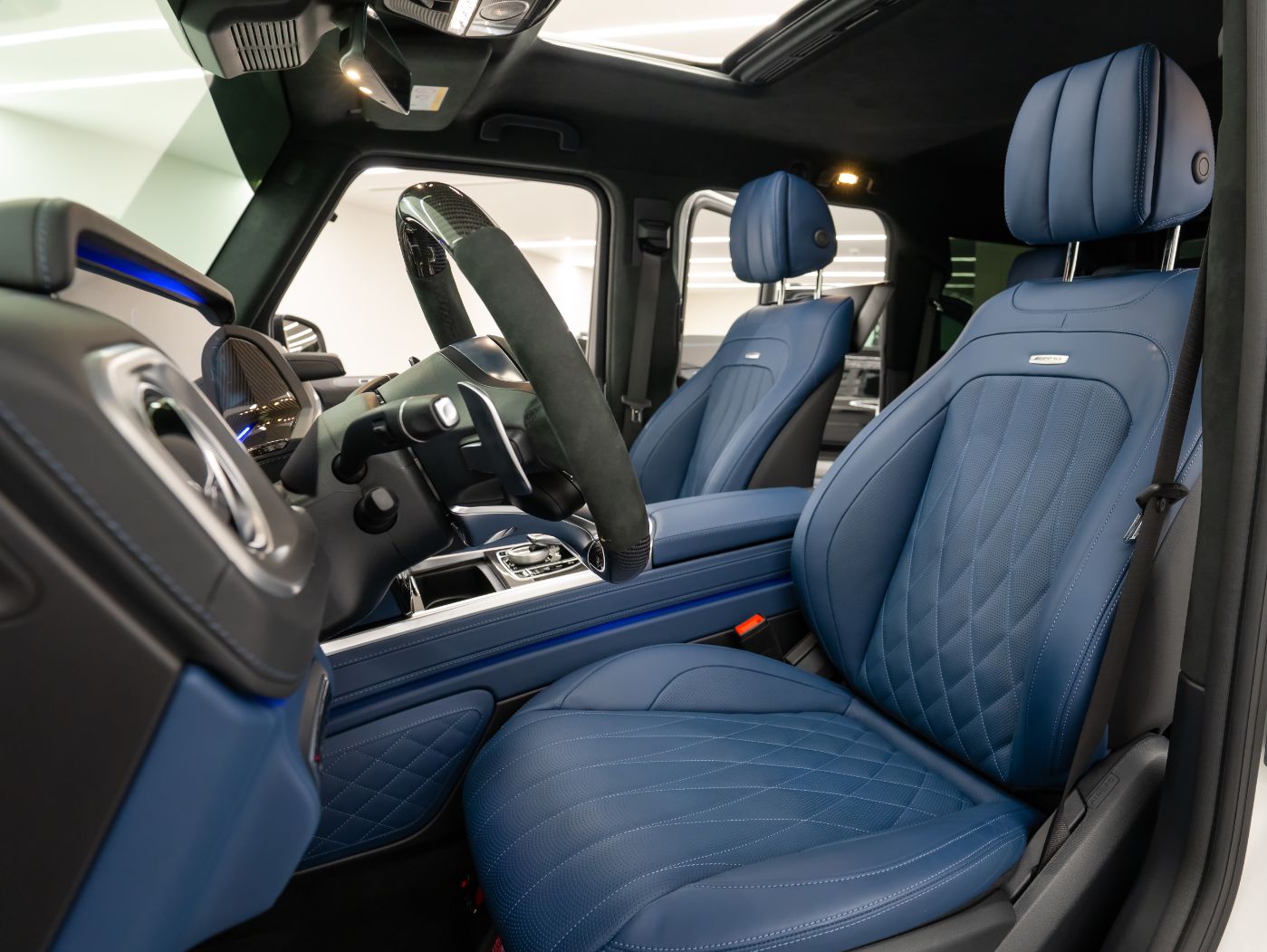 Mercedes Benz G63 AMG gallery image 1