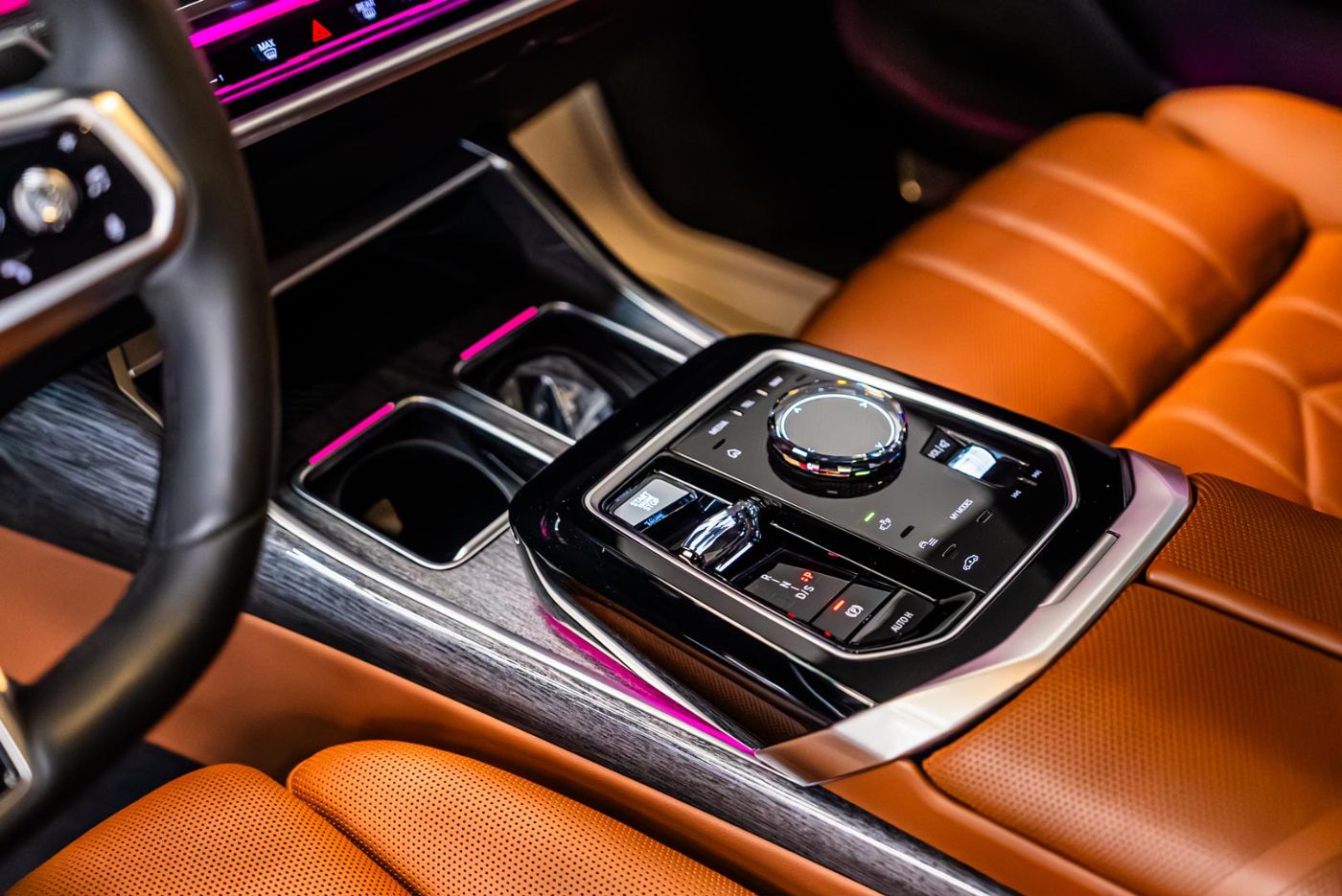 BMW 735i gallery image 5