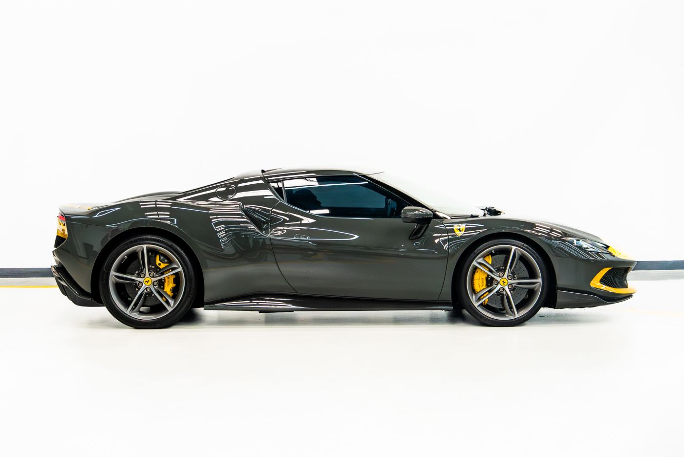 Ferrari 296 GTB Fiorano gallery image 1