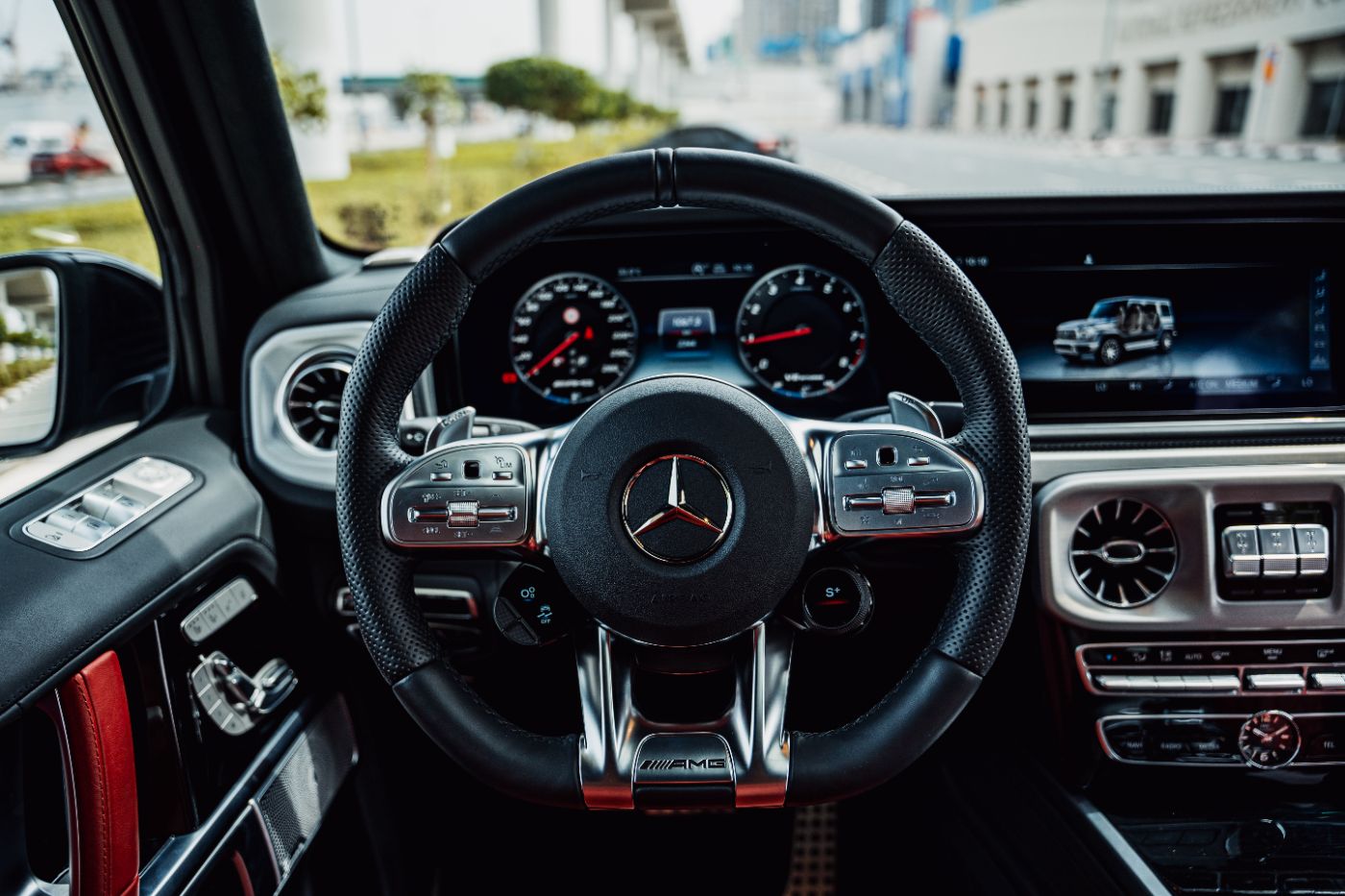 Mercedes Benz G63 AMG gallery image 2