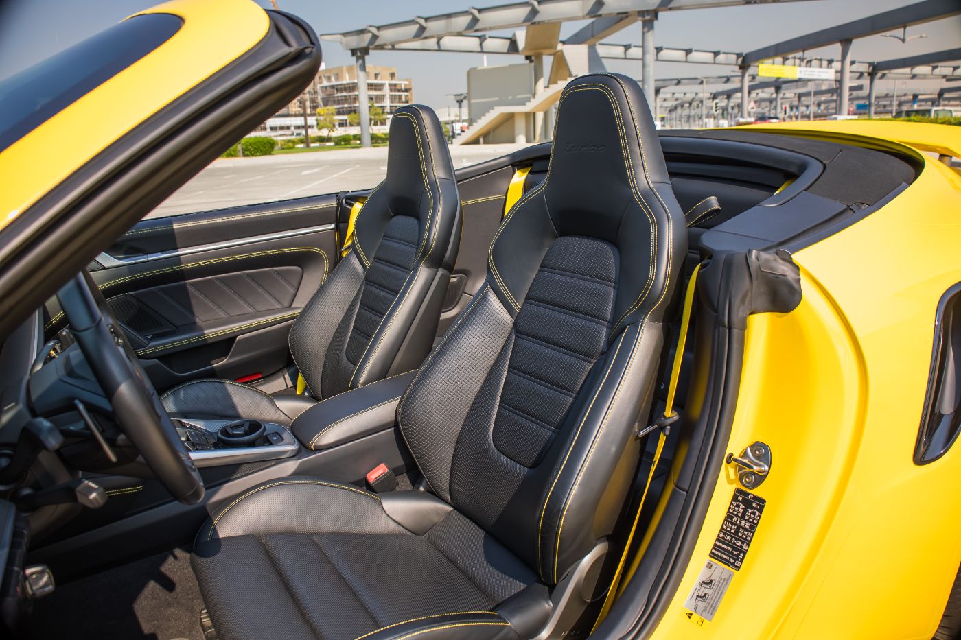 Porsche 911 992 Turbo Cabriolet gallery image 2