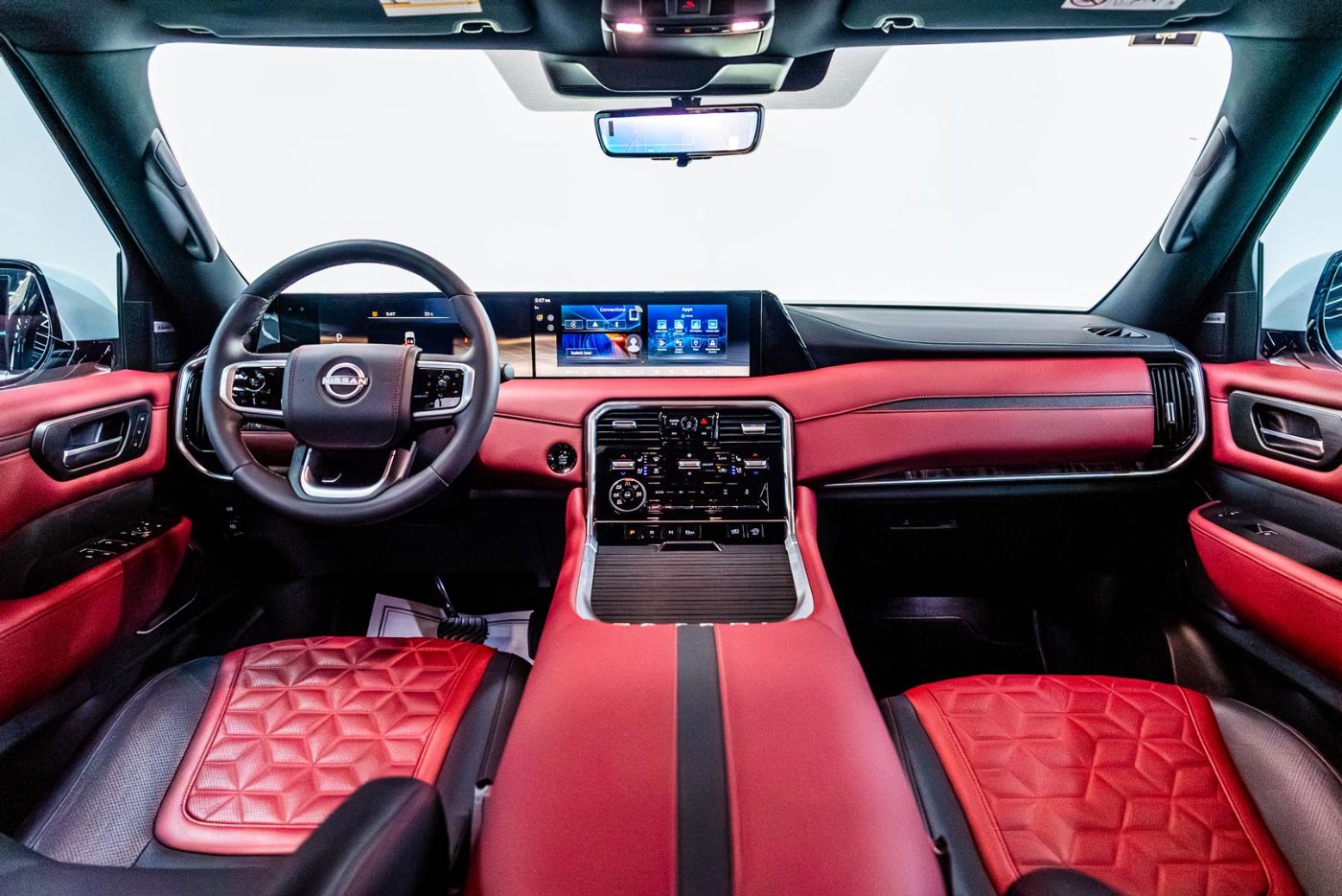 Nissan Patrol LE Platinum gallery image 1
