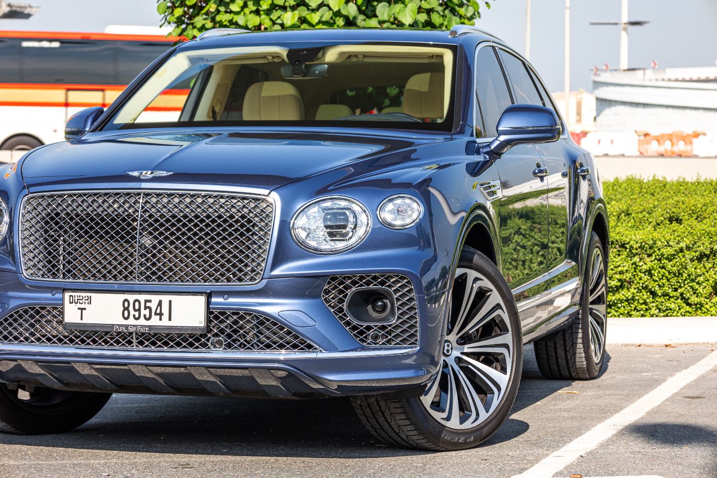 Bentley Bentayga gallery image 1
