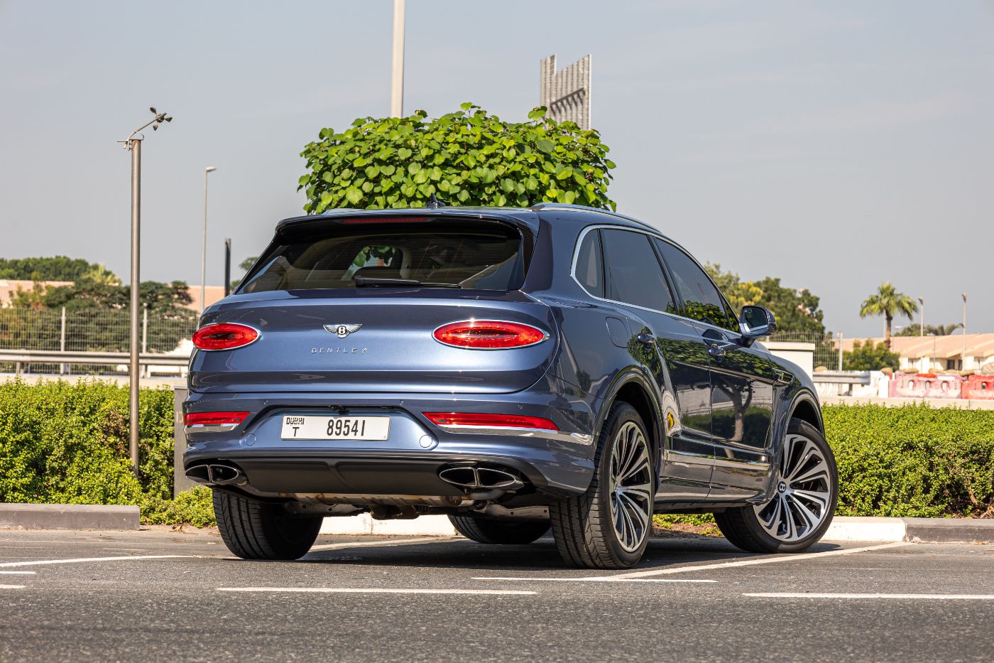 Bentley Bentayga gallery image 6