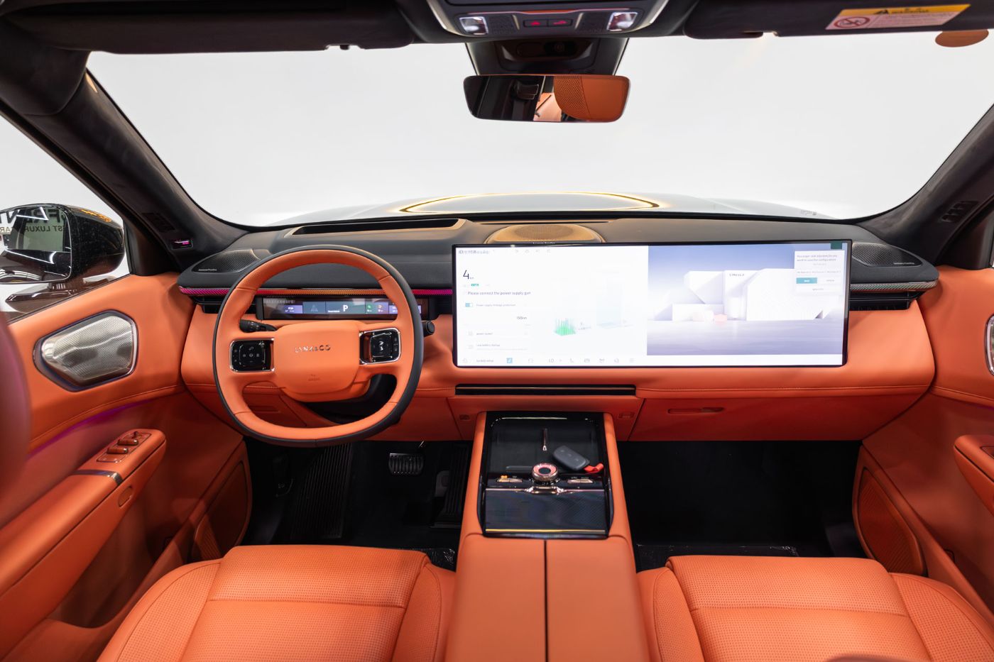 Lynk & Co 900 gallery image 5