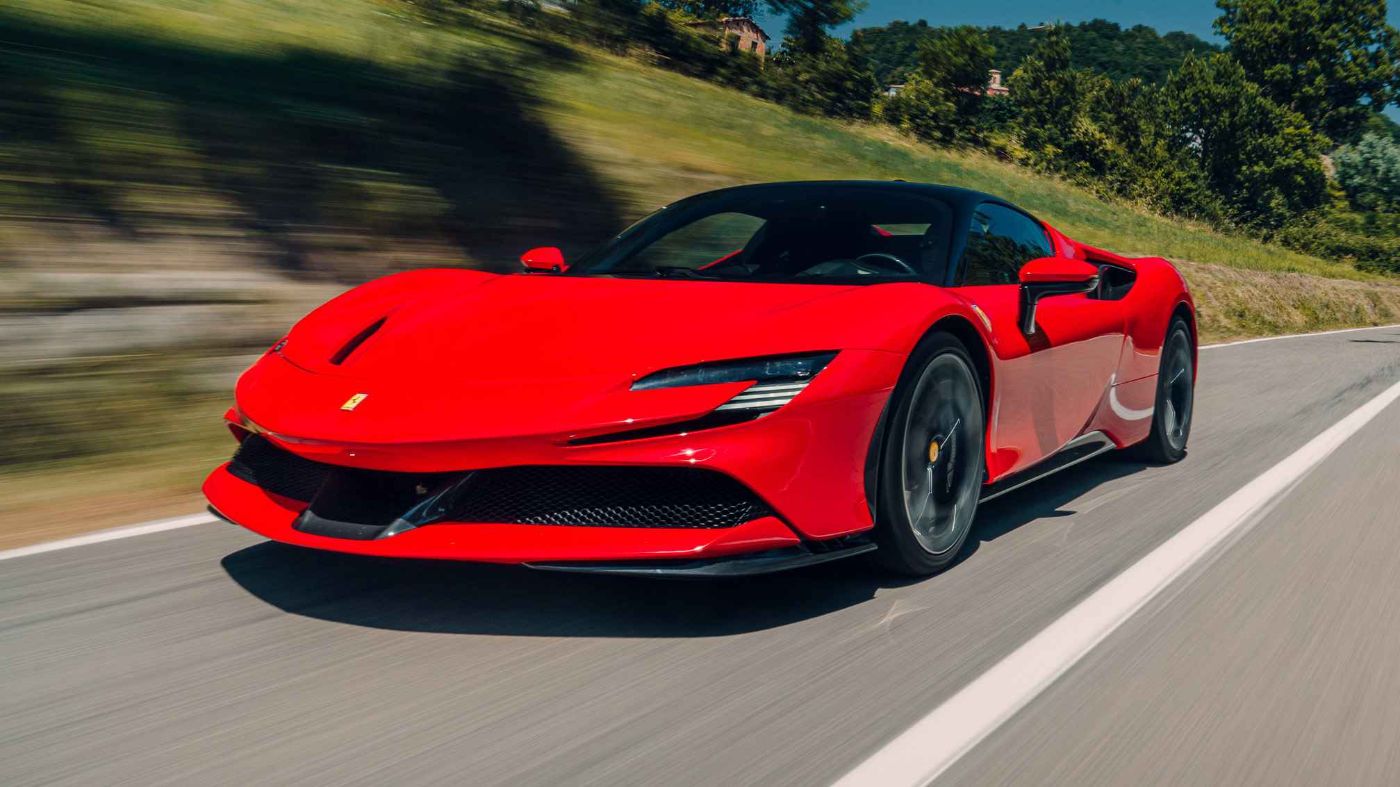 Ferrari SF90 Stradale gallery image 1