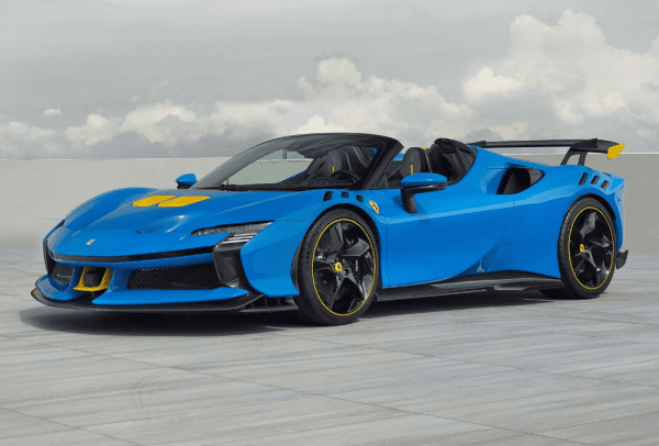 Ferrari SF90 XX Spider gallery image 1