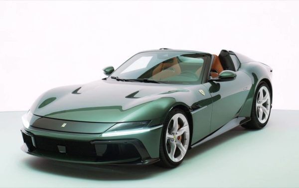 Ferrari 12cilindri Spider gallery image 1