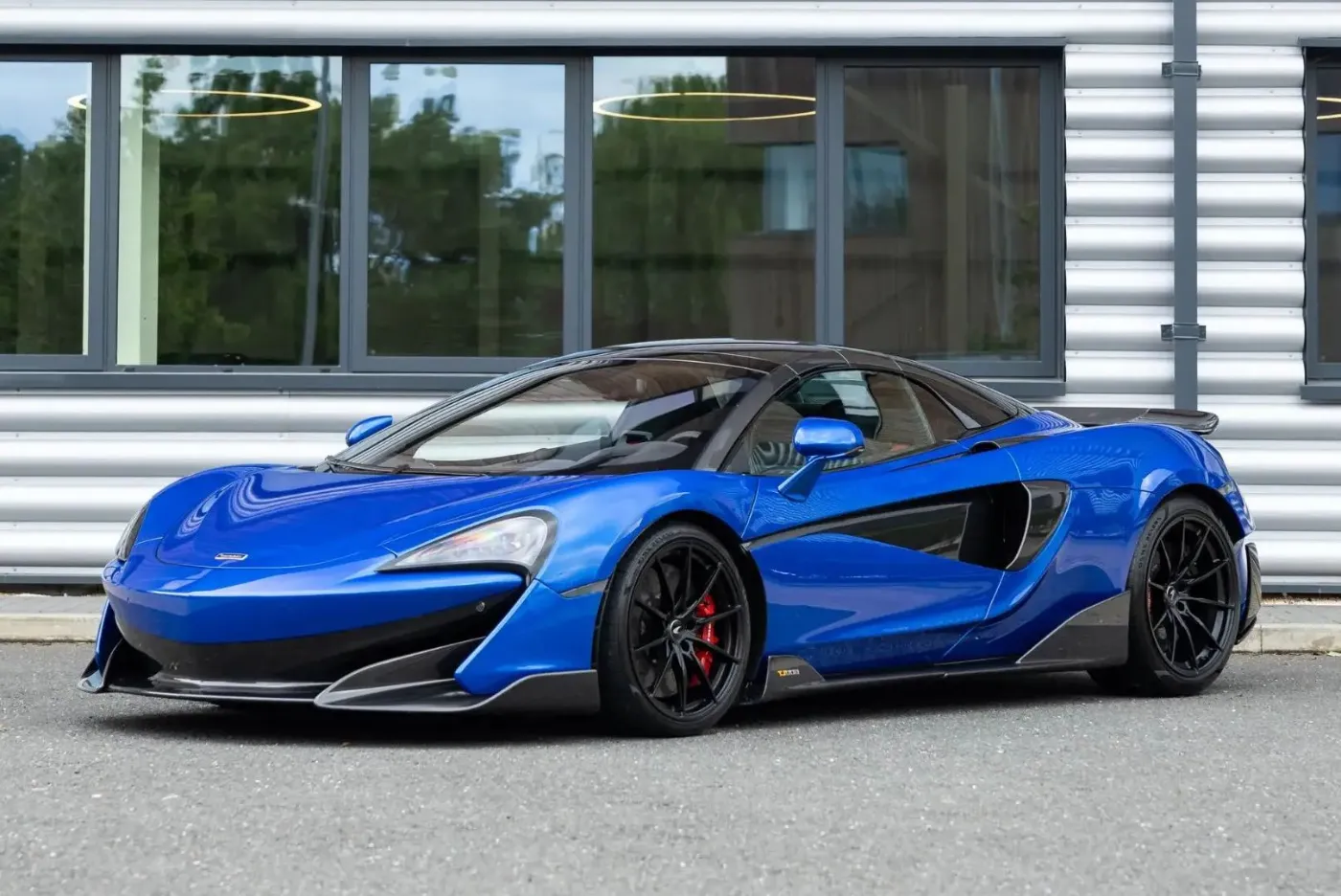 McLaren 600LT gallery image 1